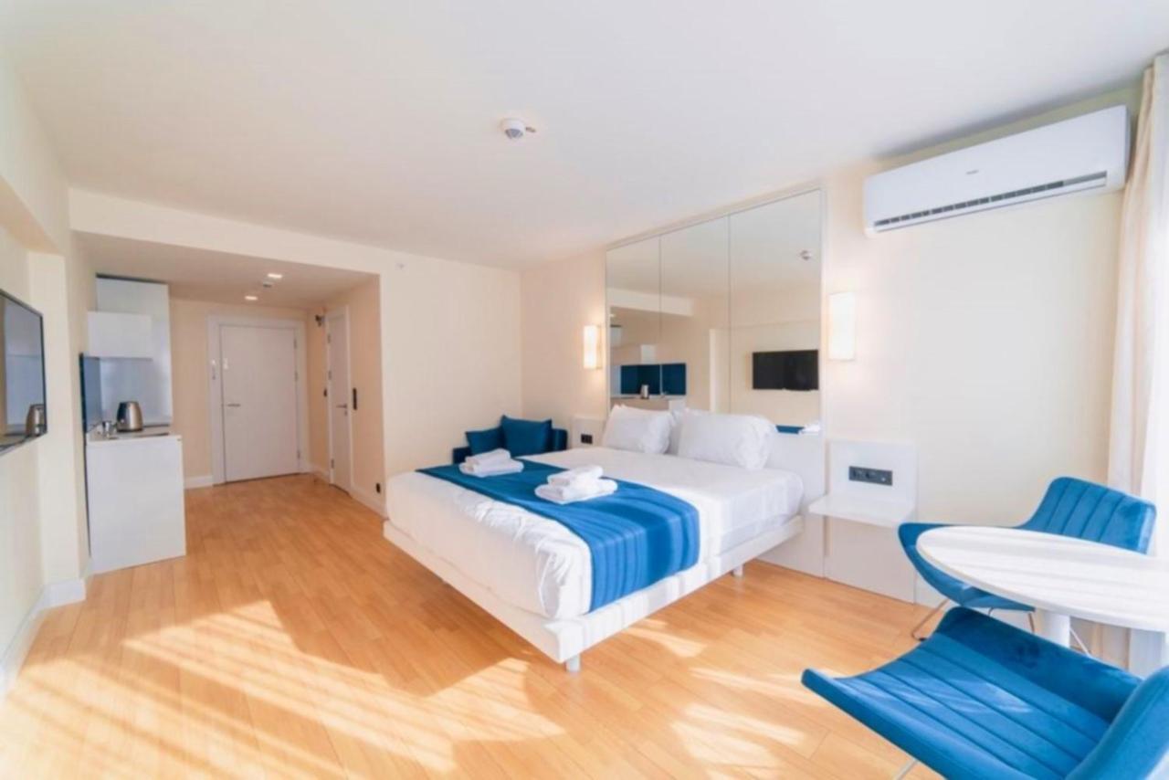 Orbi City Sea Side & Sea View Towers 巴统 外观 照片